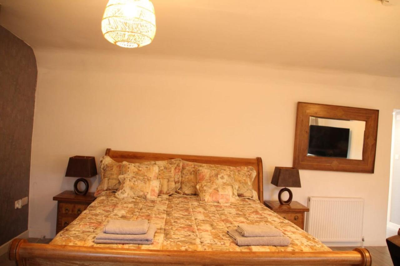 House 1905 - Self Catering Serviced Apartment Tidworth 외부 사진