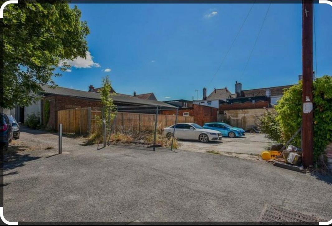 House 1905 - Self Catering Serviced Apartment Tidworth 외부 사진